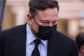 Elon Musk: Der Tesla-Gründer wurde sowohl positiv als auch negativ aufs Coronavirus getestet.