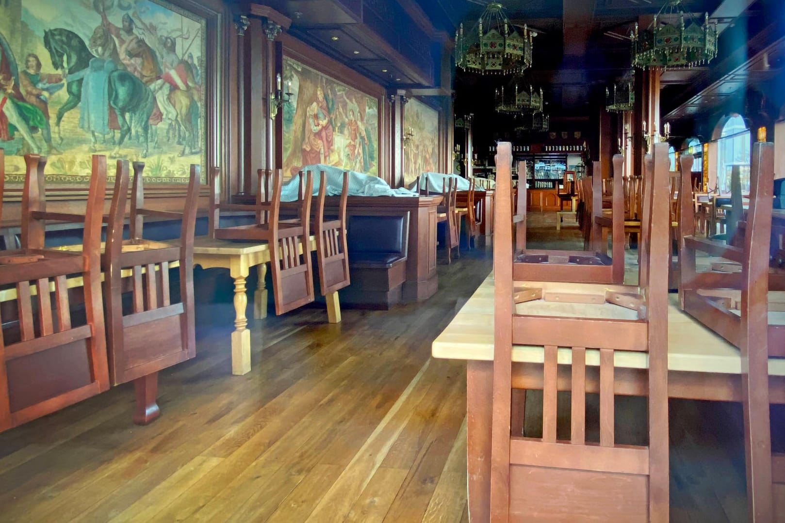 Dieses bayerische Restaurant bleibt im November geschlossen: Seit dem 2. November dürfen Gastronomiebetriebe nur noch Speisen zum Mitnehmen verkaufen.