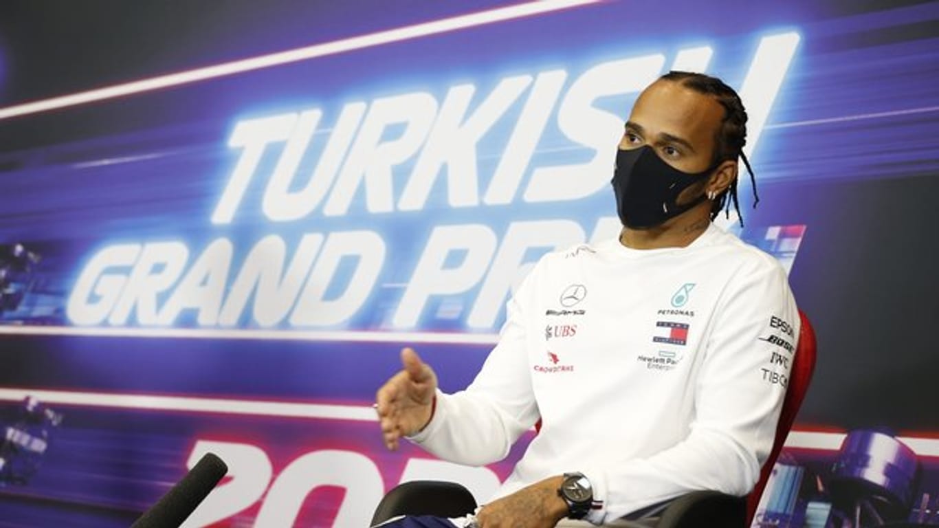 Lewis Hamilton war von der rutschigen Strecke in Istanbul überrascht.