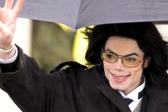 Michael Jackson ist lauft Forbes ein toter Topverdiener.