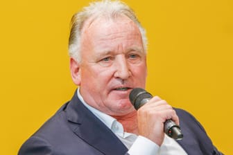 Andreas Brehme: Der WM-Held von 1990 schießt gegen die Chefetage des DFB.