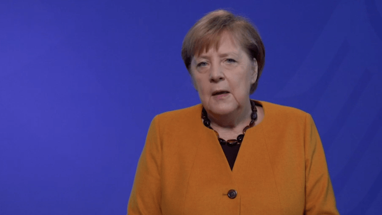 Kanzlerin Angela Merkel in ihrem Video-Podcast: "Das Virus wird noch eine ganze Weile unser Leben bestimmen. Das bedeutet auch, dass wir uns nicht unbeschwert direkt begegnen können."