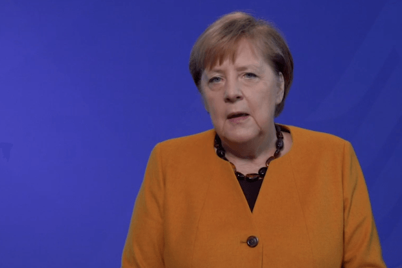 Kanzlerin Angela Merkel in ihrem Video-Podcast: "Das Virus wird noch eine ganze Weile unser Leben bestimmen. Das bedeutet auch, dass wir uns nicht unbeschwert direkt begegnen können."