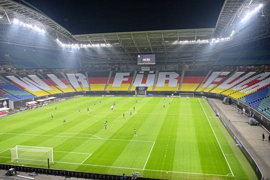 Das Nations-League-Spiel der deutschen Nationalmannschaft gegen die Ukraine findet statt.