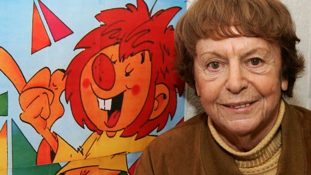 Ellis Kaut, Kinderbuchautorin und Erfinderin der Zeichentrickfigur "Pumuckl", 2005 in Ohlstadt. Ellis Kaut, Kinderbuchautorin und Erfinderin der Zeichentrickfigur "Pumuckl", 2005 in Ohlstadt.