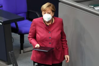 Angela Merkel: Am Montag berät die Bundeskanzlerin mit den Ministerpräsidenten über die Effektivität des Teil-Lockdowns.