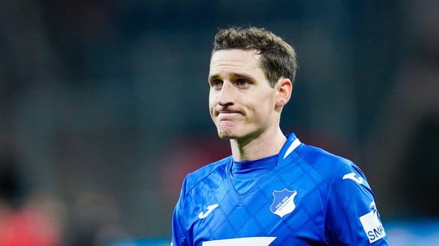 Wurde wie mehrere seiner Teamkollegen positiv auf das Coronavirus getestet: Sebastian Rudy.