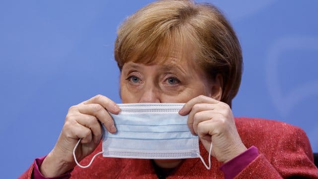 Bei den Besprechungen zwischen Kanzlerin Angela Merkel und den Ministerpräsidenten der Länder wurden kaum konkrete Entscheidungen getroffen. Bei den Besprechungen zwischen Kanzlerin Angela Merkel und den Ministerpräsidenten der Länder wurden kaum konkrete Entscheidungen getroffen.