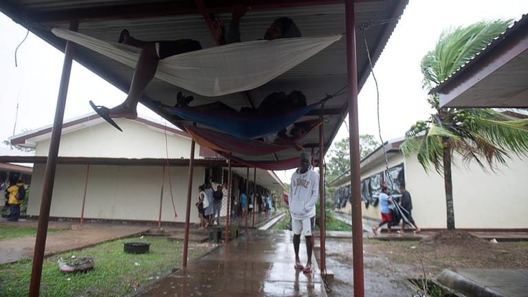 Nicaragua: Der Hurrikan "Iota" trifft mit Stärke vier aufs Land.
