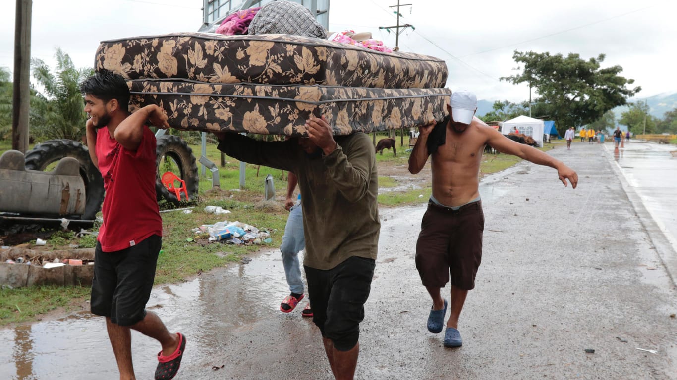 Honduras: Auch hier trifft der Sturm "Iota" mit voller Wucht auf das Land.