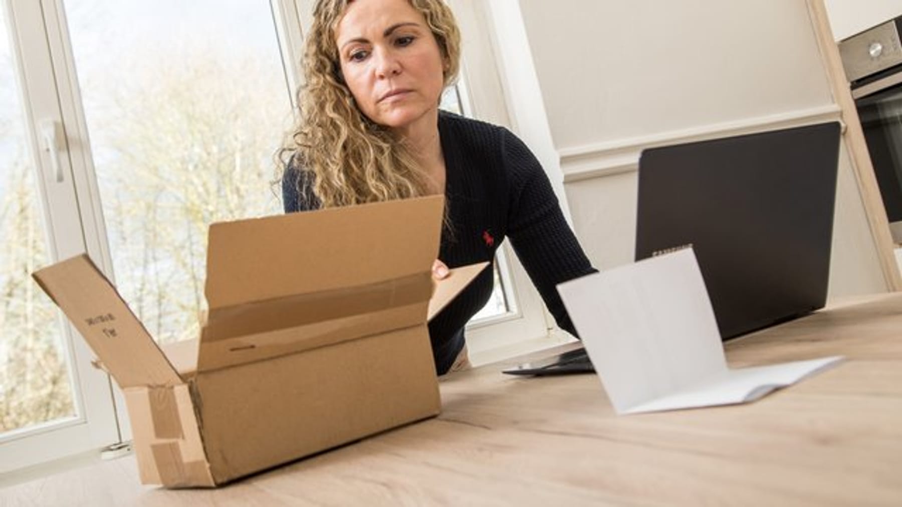 Was gilt bei OnlineBestellungen aus dem Ausland?