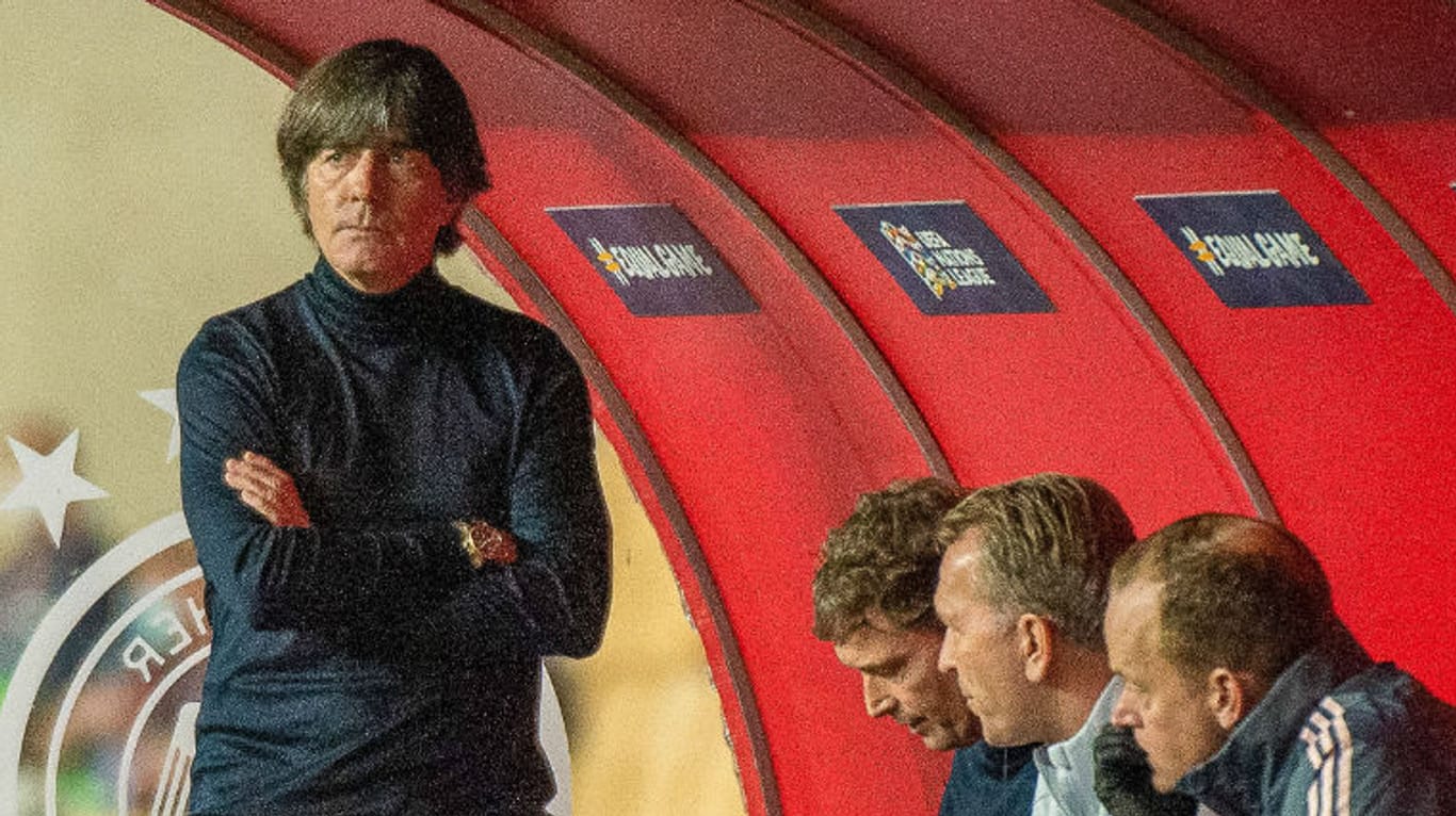 Fassungslos: Bundestrainer Joachim Löw rang nach dem 0:6 mit den Worten.