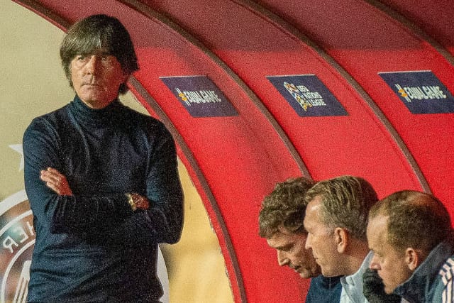 Fassungslos: Bundestrainer Joachim Löw rang nach dem 0:6 mit den Worten.