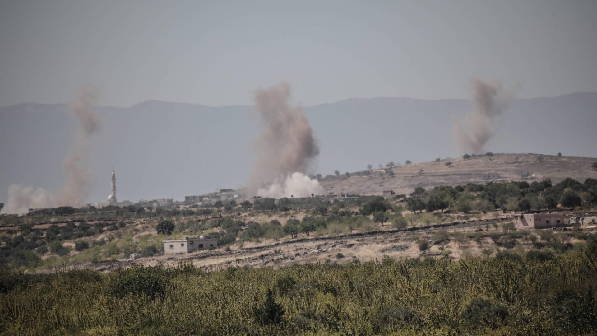 Luftangriffe von Israel in Syrien: Bei Angriffen sind mindestens drei Menschen ums Leben gekommen.