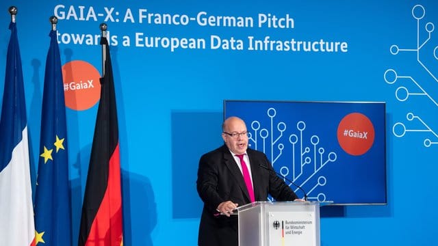 Peter Altmaier (CDU), Bundesminister für Wirtschaft und Energie, spricht beim virtuellen Gaia-X Fachforum des Bundeswirtschaftsministeriums. Peter Altmaier (CDU), Bundesminister für Wirtschaft und Energie, spricht beim virtuellen Gaia-X Fachforum des Bundeswirtschaftsministeriums.
