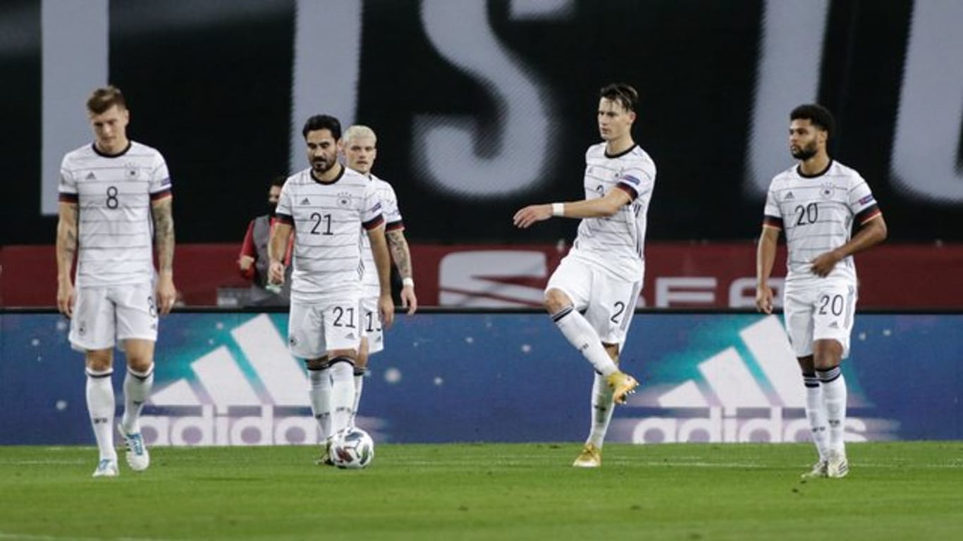 Die deutsche Nationalmannschaft hat in Spanien 0:6 verloren.