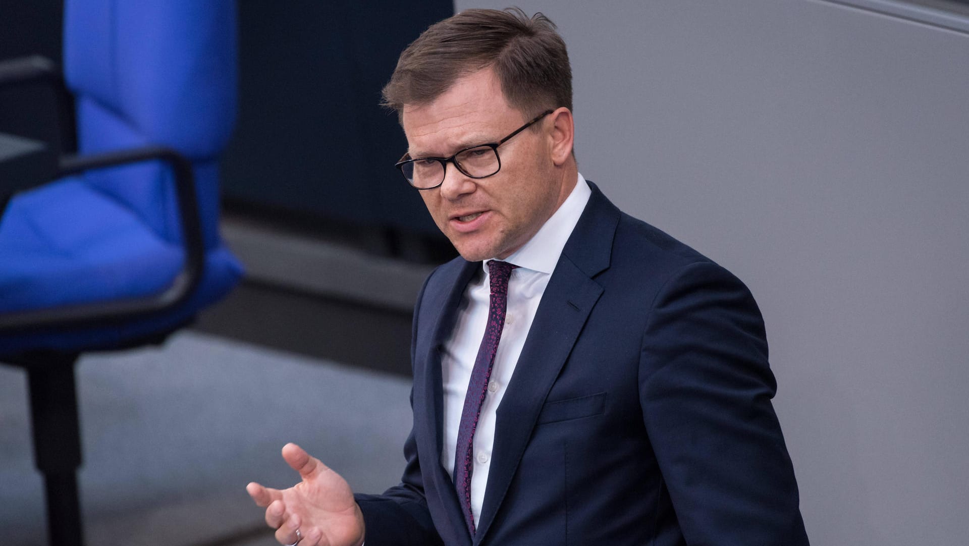 Carsten Schneider: Der SPD-Politiker dämmt die Hoffnung auf baldige Lockerungen. Carsten Schneider: Der SPD-Politiker dämmt die Hoffnung auf baldige Lockerungen.