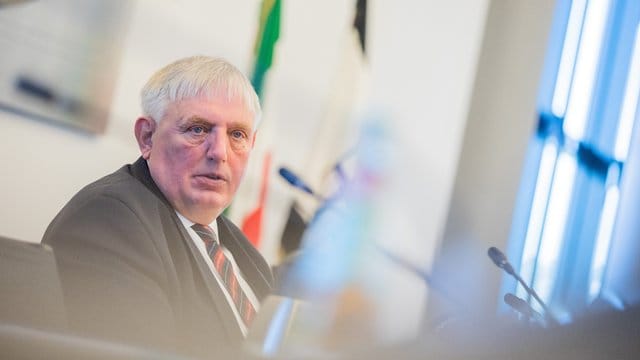Karl-Josef Laumann (CDU) Karl-Josef Laumann (CDU)