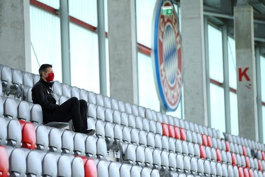Wegen eines positiven Coronatests bei einer Spielerin aus Leverkusen wird nicht gegen Bayern im Stadion an der Grünwalder Straße gespielt.