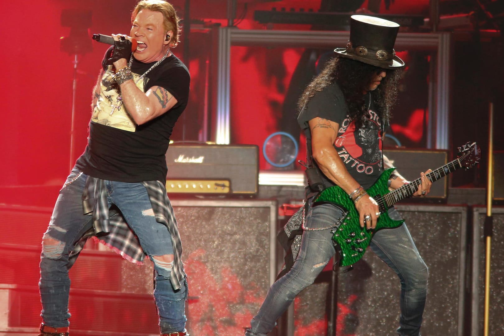 Axl Rose und Slash, von Guns N' Roses: Die Band will durch Australien und Neuseeland touren.