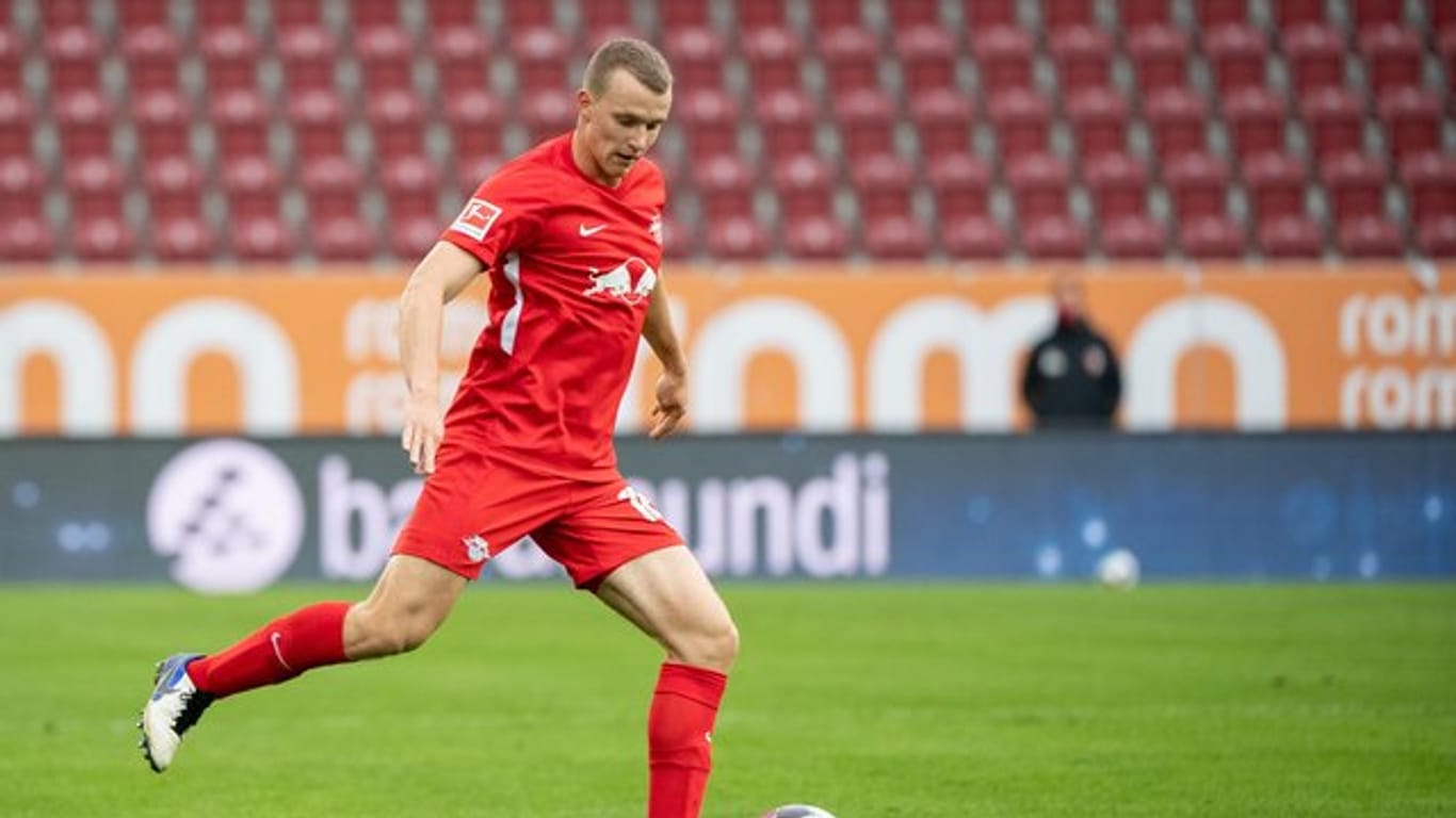 Lukas Klostermann: Der Nationalspieler musste am Knie operiert werden.