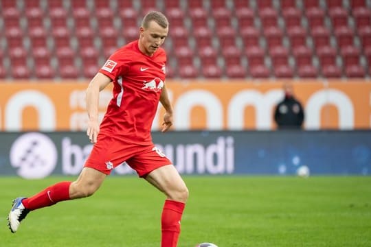 Lukas Klostermann: Der Nationalspieler musste am Knie operiert werden.