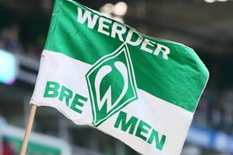 Werder Bremen (Symbolfoto): Der norddeutsche Bundesligist wurde von der Uefa für sein soziales Engagement ausgezeichnet.