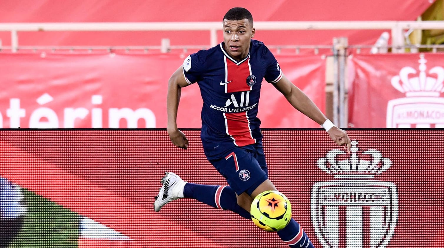 Kylian Mbappé: Der Stürmer trifft für Paris gegen seinen Ex-Klub.