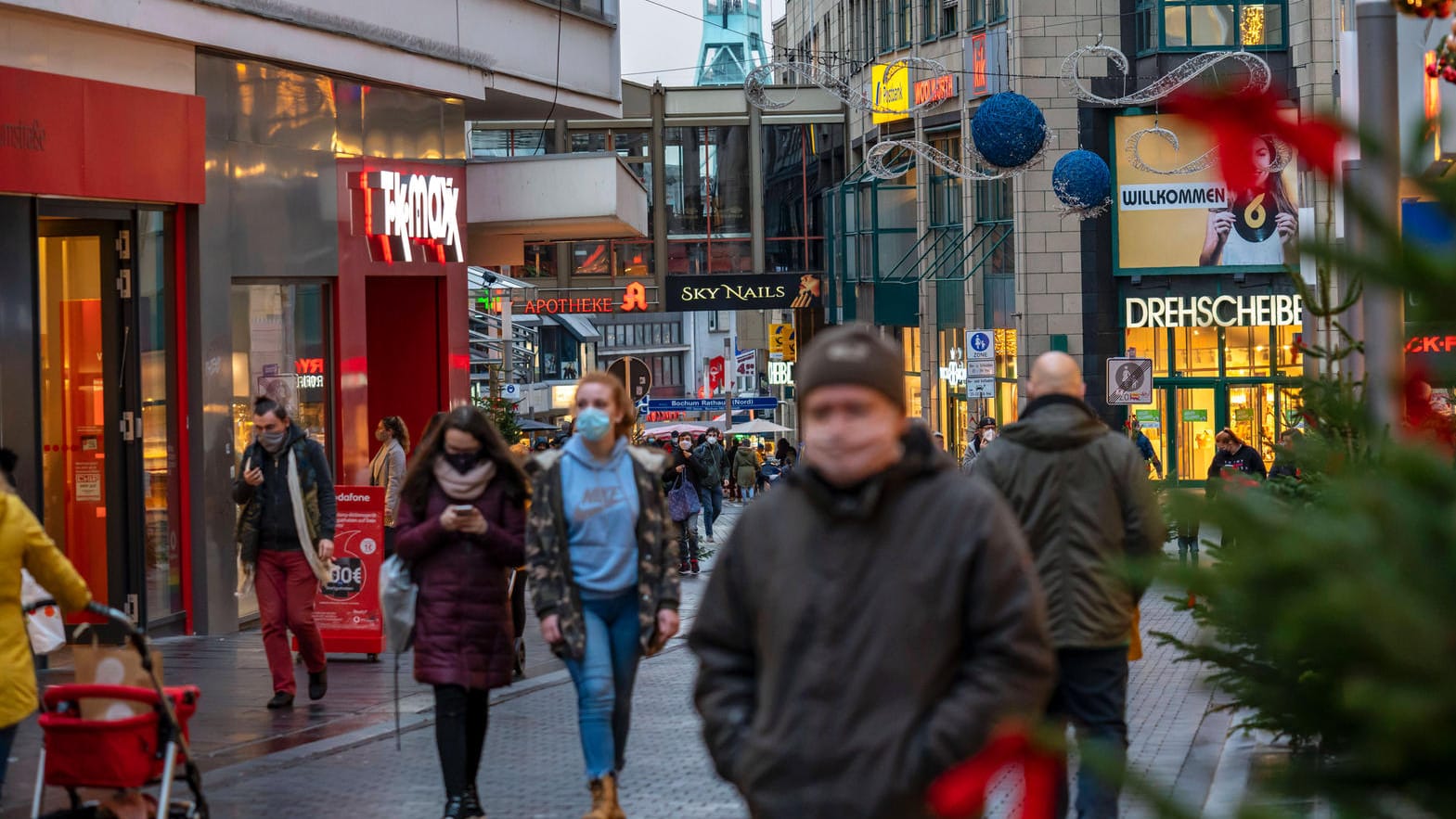 Die Fußgängerzone in der Bochumer Innenstadt: Normalerweise wäre hier ein Weihnachtsmarkt.