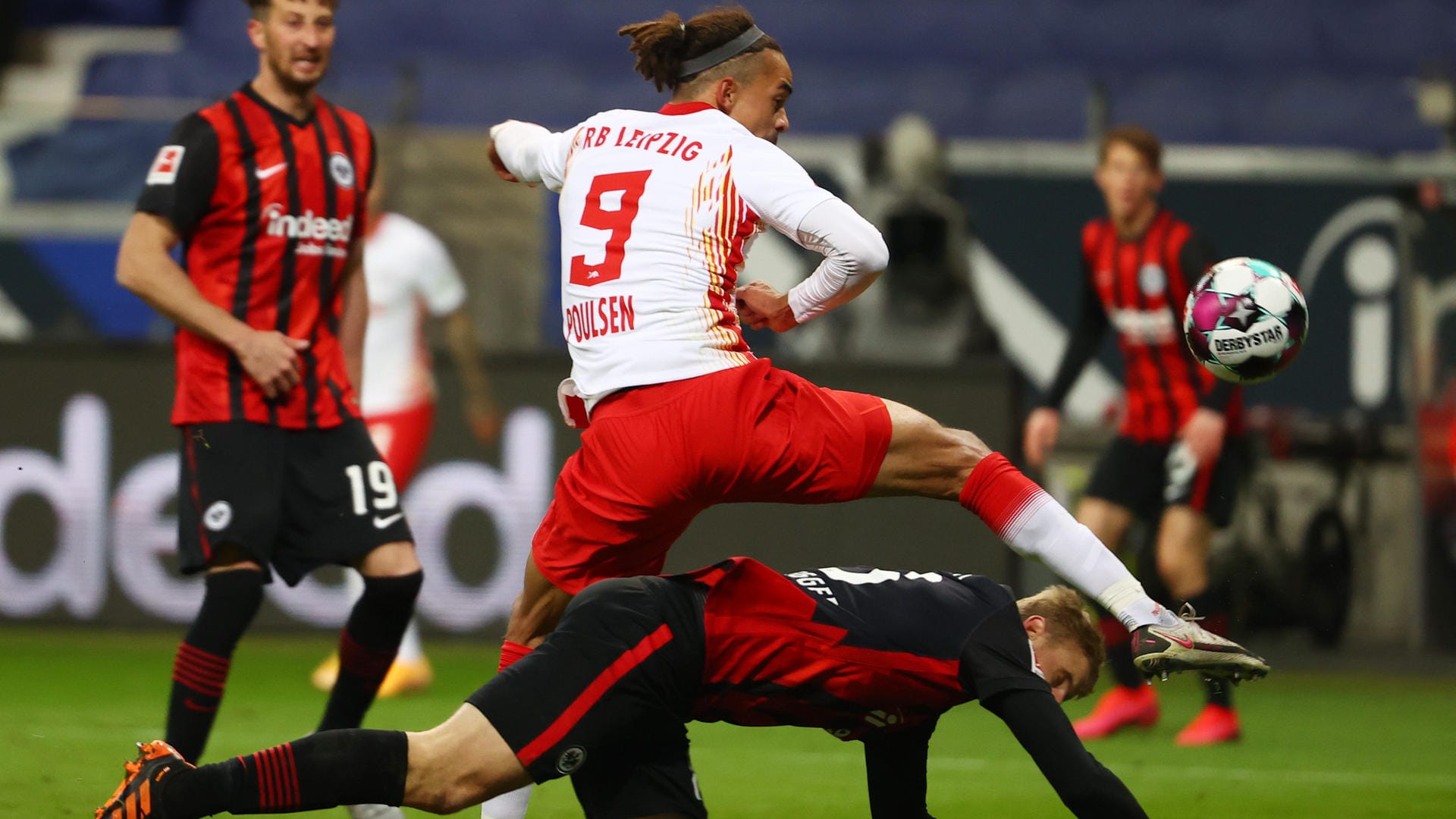 Bundesliga: Remis zwischen Frankfurt und Leipzig.