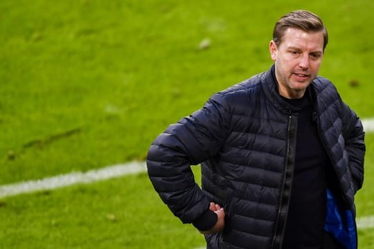Bremen-Coach Julian Kohfeldt musste die starke Leistung von Bayern-Keeper Manuel Neuer anerkennen.