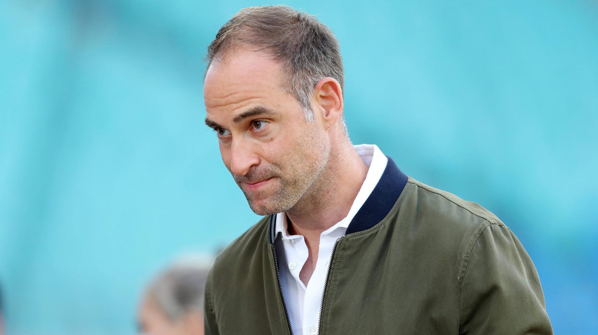 Oliver Mintzlaff: Leipzigs Geschäftsführer hat über langfristige Folgen der Corona-Pandemie auf den Fußball gesprochen. Oliver Mintzlaff: Leipzigs Geschäftsführer hat über langfristige Folgen der Corona-Pandemie auf den Fußball gesprochen.