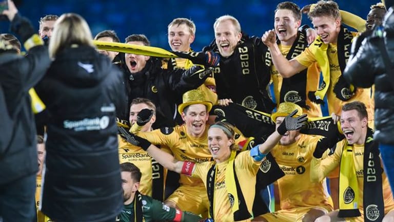 Die Mannschaft des FK Bodö/Glimt ist zum ersten Mal norwegischer Meister.