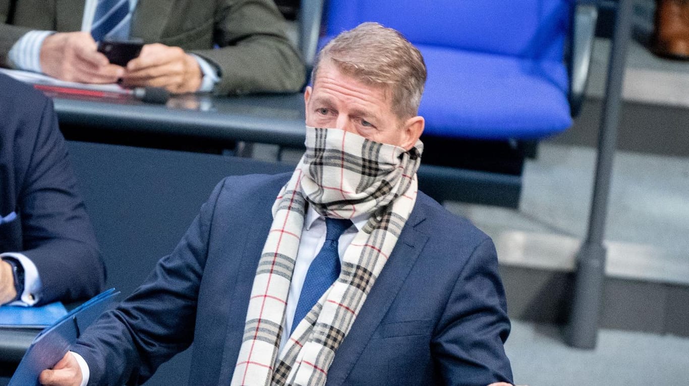 Karsten Hilse: Der AfD-Bundestagsabgeordnete wurde am Wochenende bei einer Corona-Demo in Berlin vorläufig festgenommen.