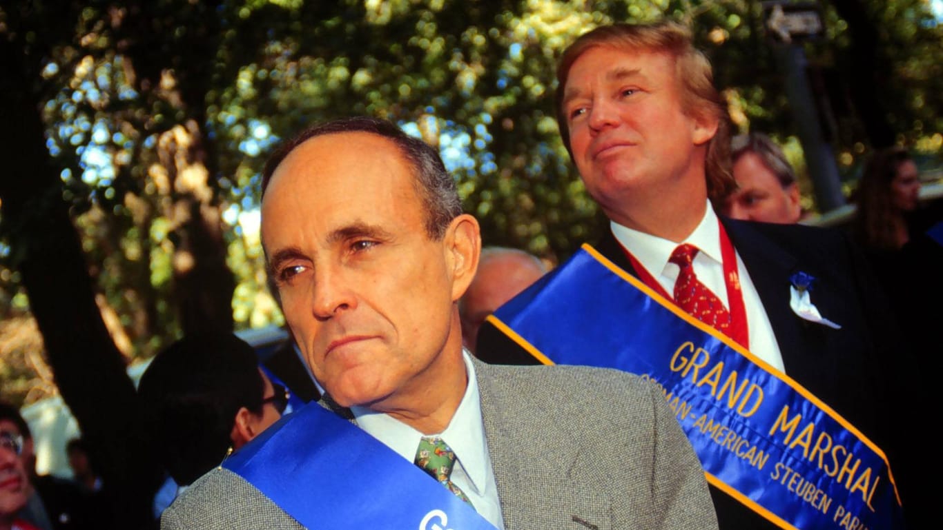 Rudy Giuliani und Donald Trump im Jahr 1999: Die beiden verbindet eine langjährige Geschichte.