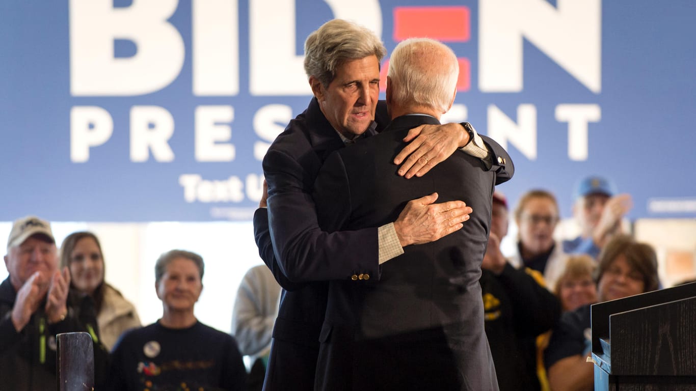 Biden und Kerry arbeiten schon lange zusammen: Unter Obama war Kerry von 2013 bis 2017 US-Außenminister.