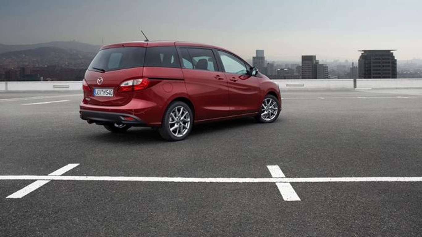 Geräumiges Gefährt: Der Mazda5 bietet auf kompakter Fläche bis zu sieben Personen Platz.