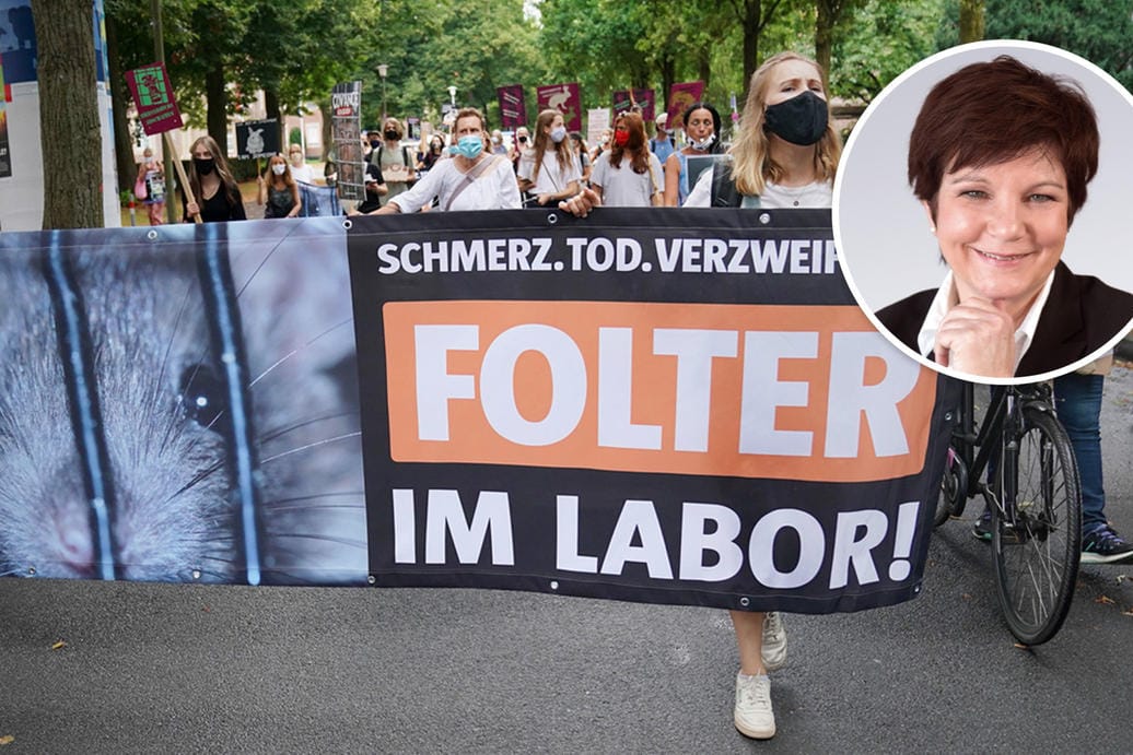 Demo gegen Tierversuche (Symbolbild): In der Medizin spielen Versuche etwa an Mäusen eine wichtige Rolle.