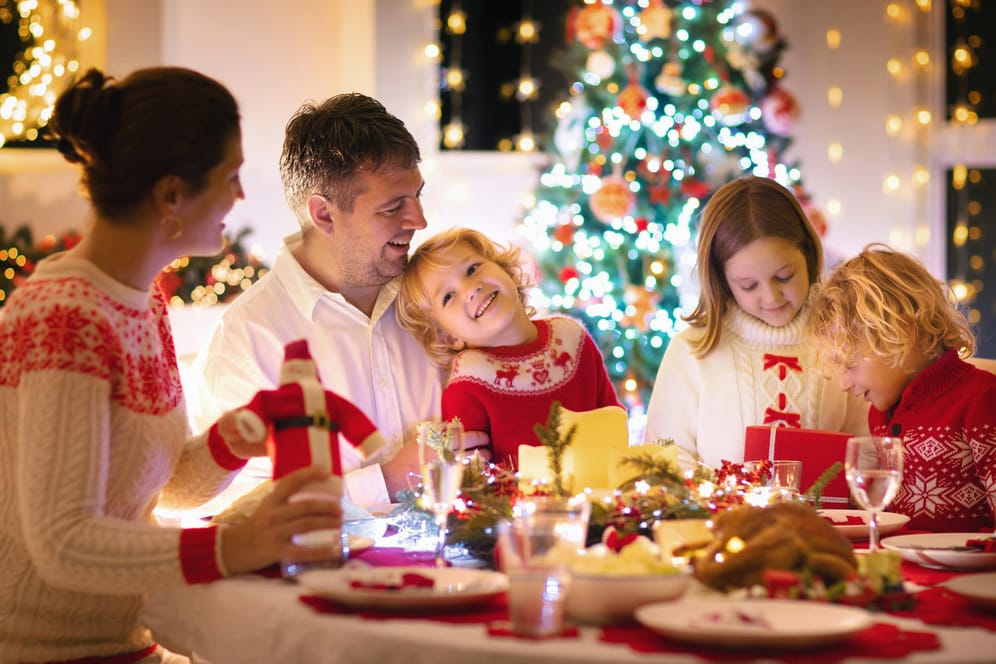 Heiligabend: Die Mehrheit der Befragten liebt nach eigenen Angaben das Weihnachtsfest.