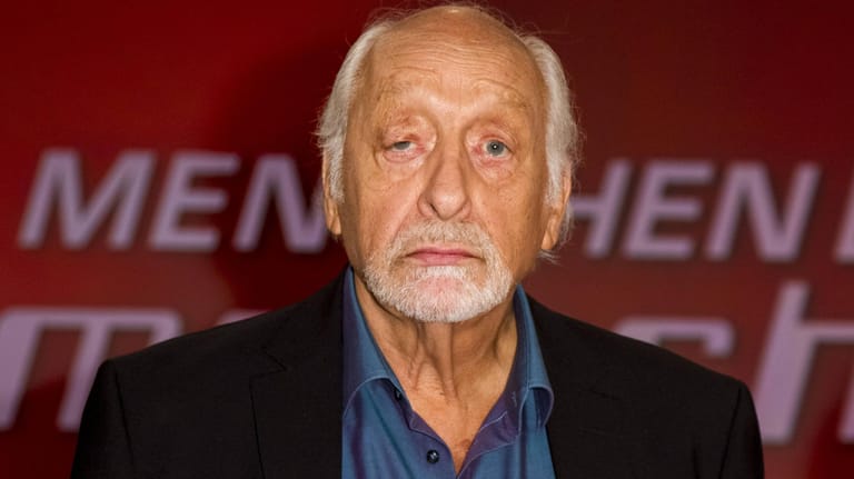 Karl Dall: Der Komiker ist im Alter von 79 Jahren an den Folgen eines Schlaganfalls gestorben.