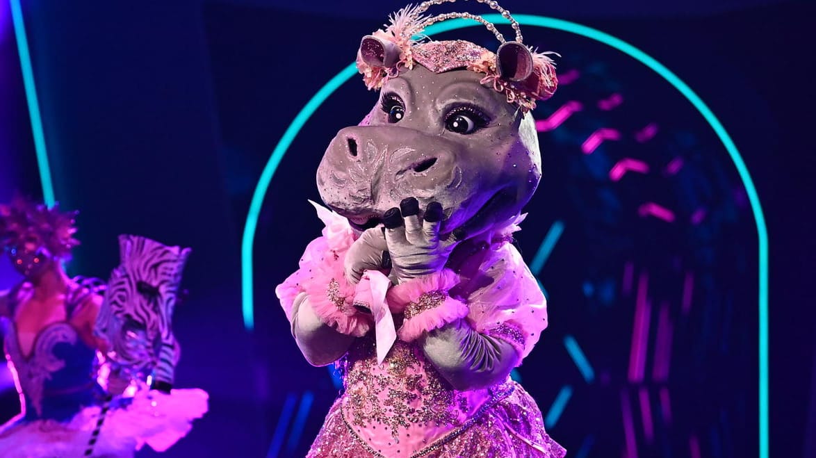 "The Masked Singer": Wer steckt im Nilpferd-Kostüm?