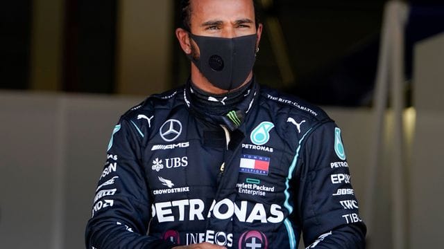 Sicherte sich seinen sechsten WM-Titel: Mercedes-Pilot Lewis Hamilton.