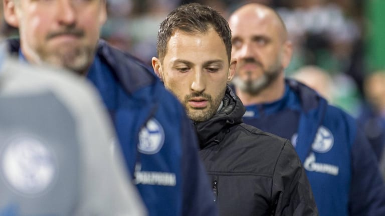 Am Ende glücklos: Domenico Tedesco musste früh auf Schalke gehen.