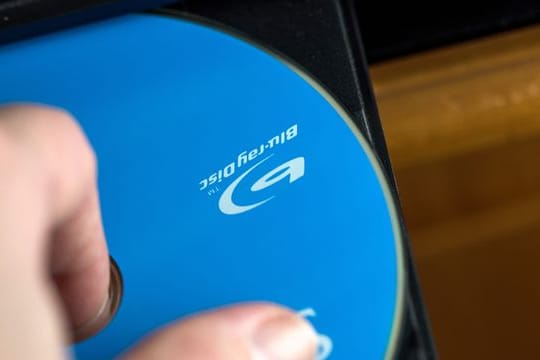Wer eine Filmsammlung besitzt, wird einem Player vermutlich erst einmal treu bleiben.