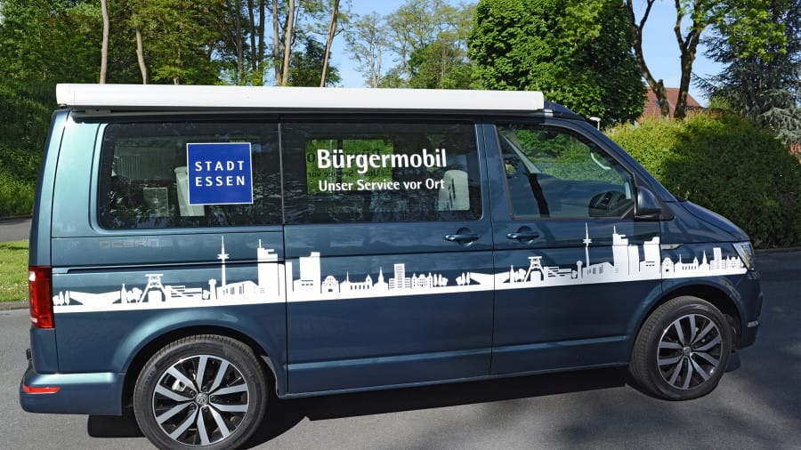 Das Bürgermobil der Stadt Essen: Das Fahrzeug ist durch Vandalismus beschädigt worden und ist vorerst nicht mehr einsatzbereit. Das Bürgermobil der Stadt Essen: Das Fahrzeug ist durch Vandalismus beschädigt worden und ist vorerst nicht mehr einsatzbereit.