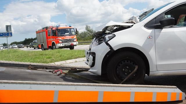 Auffahrunfall: Er kann lang andauernde körperliche Folgen für die Autoinsassen haben.