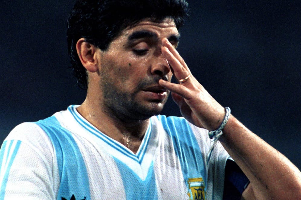 Diego Maradona: t-online-Leser teilen, was sie mit der Fußball-Legende verbinden.