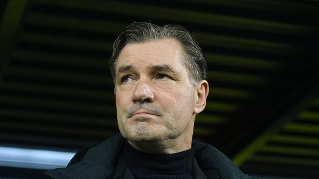 Michael Zorc lobt die Entwicklung des BVB-Teams.