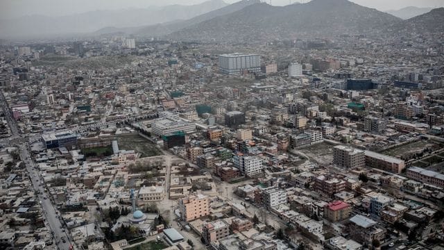 Nach der Ankündigung von US-Präsident Trump rudert ein US-General zurück: Truppen bleiben in Afghanistan.