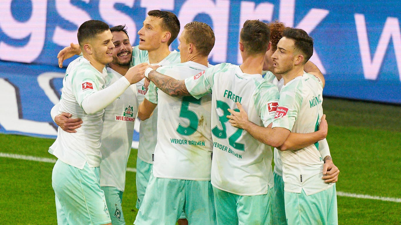 Werder Bremen: An diesem Freitag kann das Team von Trainer Kohfeldt einen Rekord gegen Wolfsburg aufstellen.